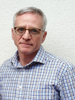 Dr Louis Benjamin